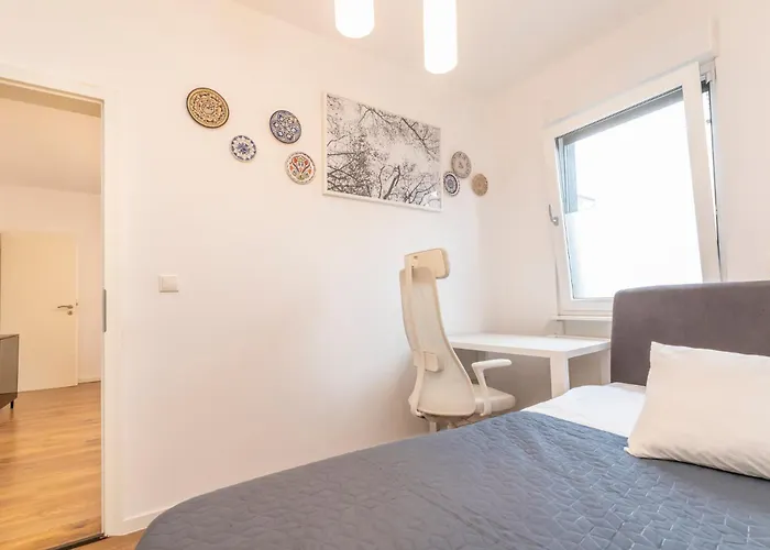 Ein Familie Haus In Zentrale Lage * Драйайх